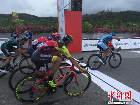 m6米乐在线官网-欧预赛最新局势，球员拼尽全力，冲刺终点的简单介绍