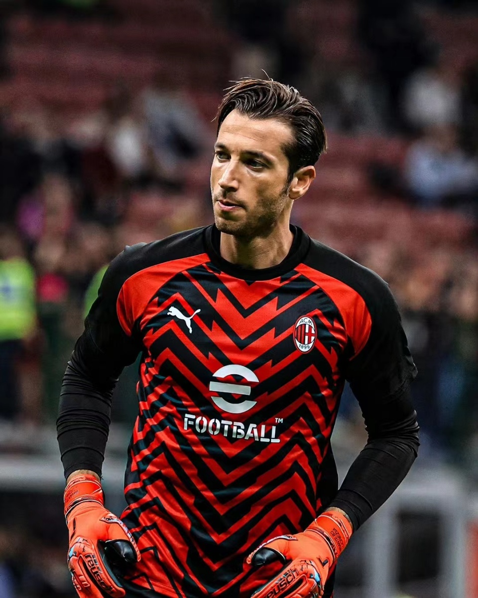 米乐官网m6-关于佩连尼奥之死前遭绝杀，尤文无缘晋级的信息